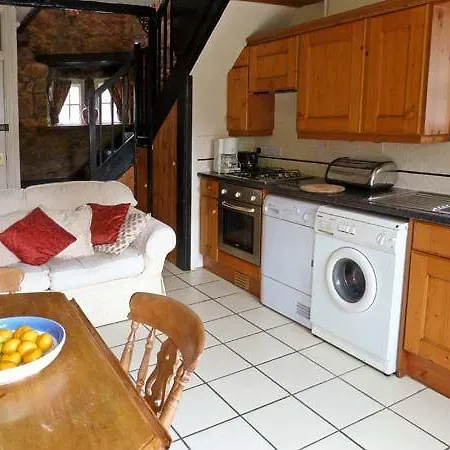 Well Cottage, * Settle